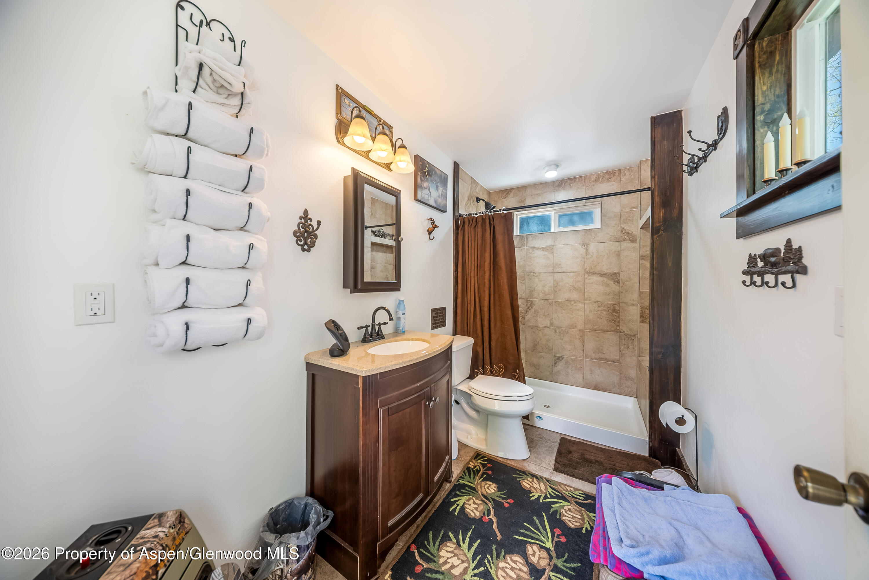 12123 Co Road New Castle, CO 81647 - Photo 28 of 30 28. His Bathhouse