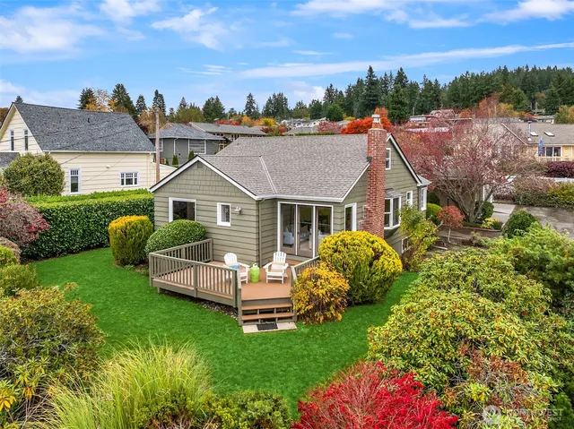 $618,000 | 18152 6th Avenue Northeast, Poulsbo, WA 98370