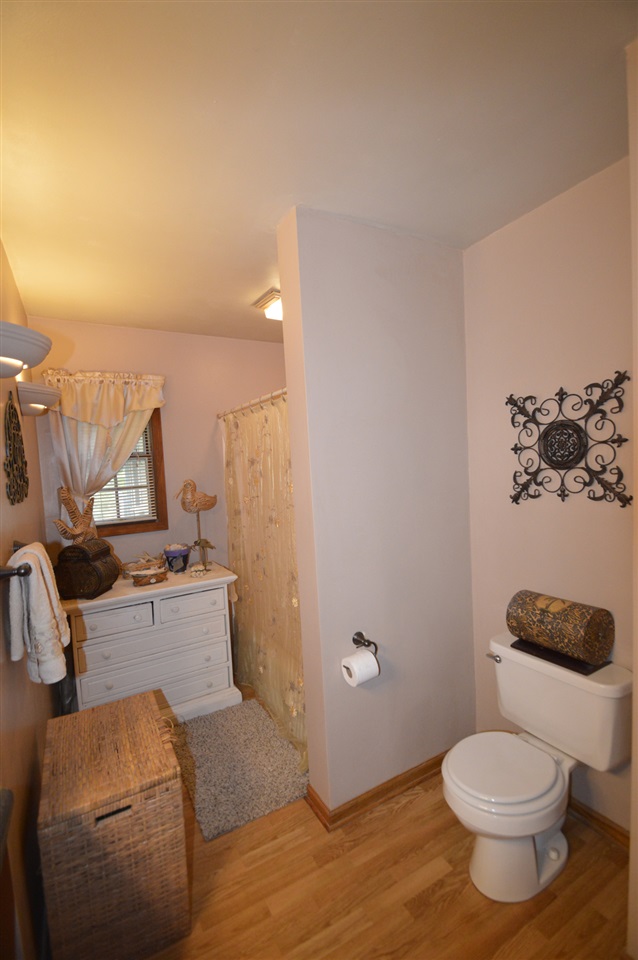 2203 West Pleasant Center Road Fort Wayne, IN 46819 - Photo 15 of 32 Gallery Image 15