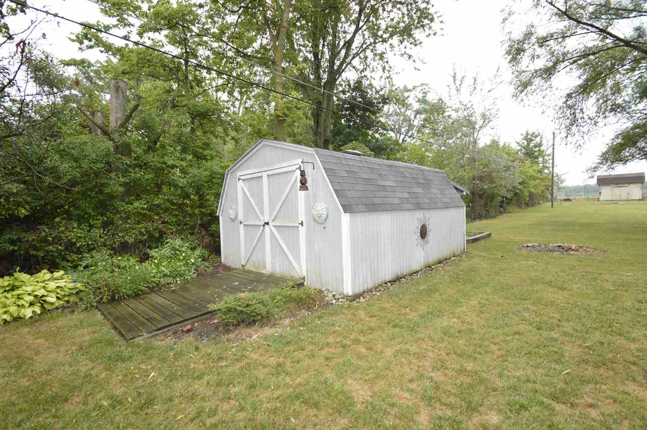 2203 West Pleasant Center Road Fort Wayne, IN 46819 - Photo 24 of 32 Gallery Image 24