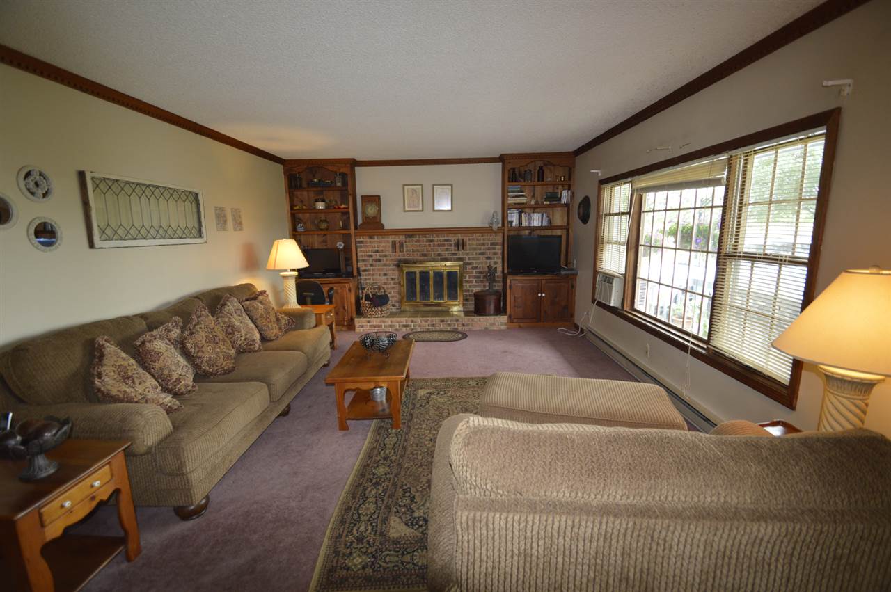 2203 West Pleasant Center Road Fort Wayne, IN 46819 - Photo 5 of 32 Gallery Image 5