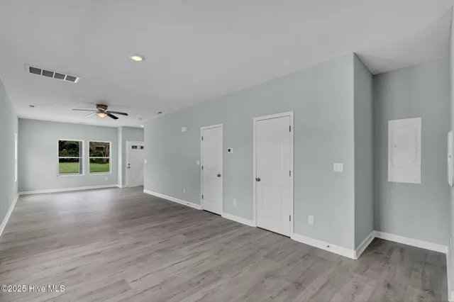 $259,000 | 423 Elcinoca Drive, Elizabeth City, NC 27909