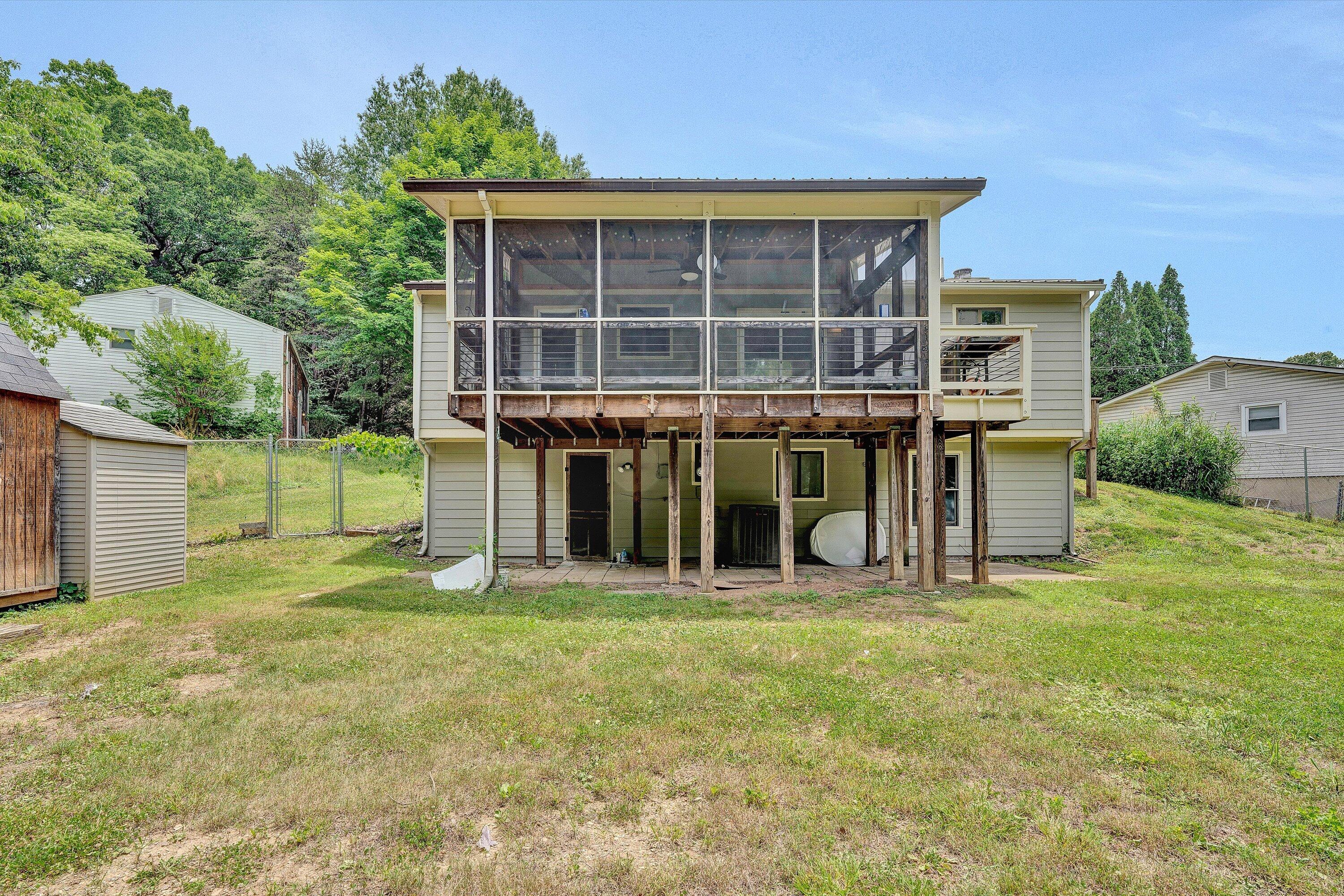 4064 Crawford Road Roanoke, VA 24018 - Photo 31 of 33 31-DSC00334