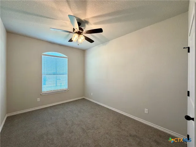 $329,900 | 2576 Settlers Oak Drive, Belton, TX 76513