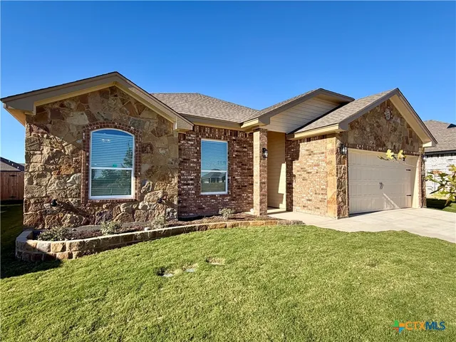 $329,900 | 2576 Settlers Oak Drive, Belton, TX 76513