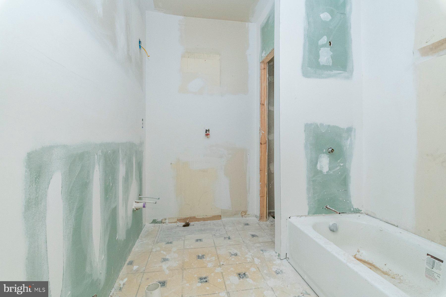 2532 Harford Road Baltimore, MD 21218 - Photo 14 of 25 Gallery Image 14