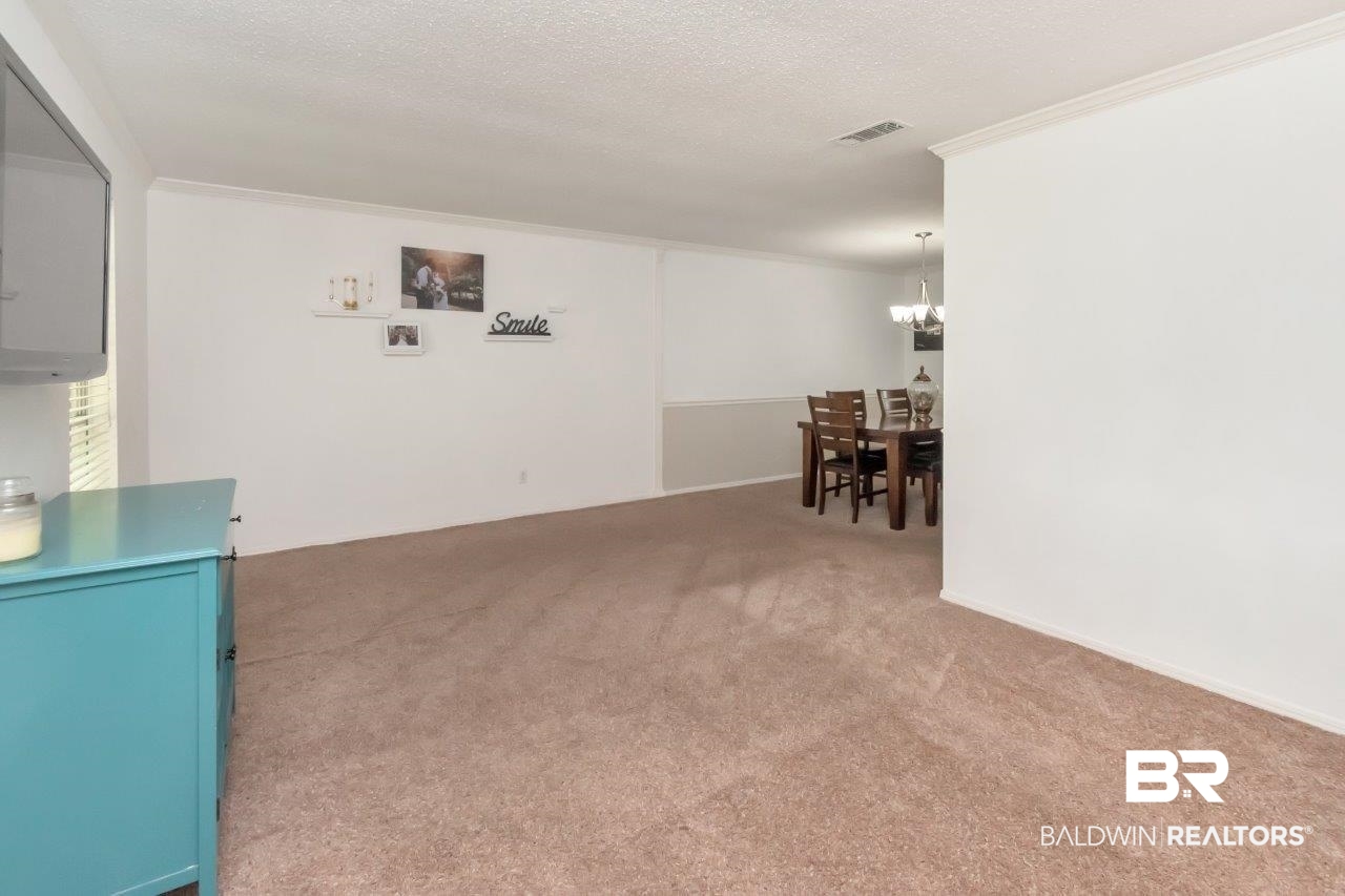 4707 Firestone Drive South Mobile, AL 36609 - Photo 5 of 28