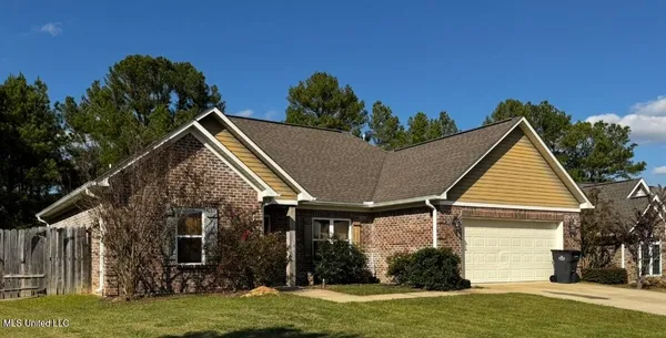 $309,900 | 152 Cross Creek Drive, Oxford, MS 38655