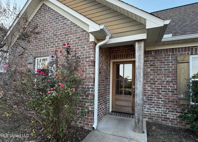 $309,900 | 152 Cross Creek Drive, Oxford, MS 38655