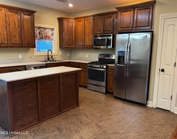 $309,900 | 152 Cross Creek Drive, Oxford, MS 38655