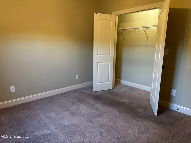 $309,900 | 152 Cross Creek Drive, Oxford, MS 38655