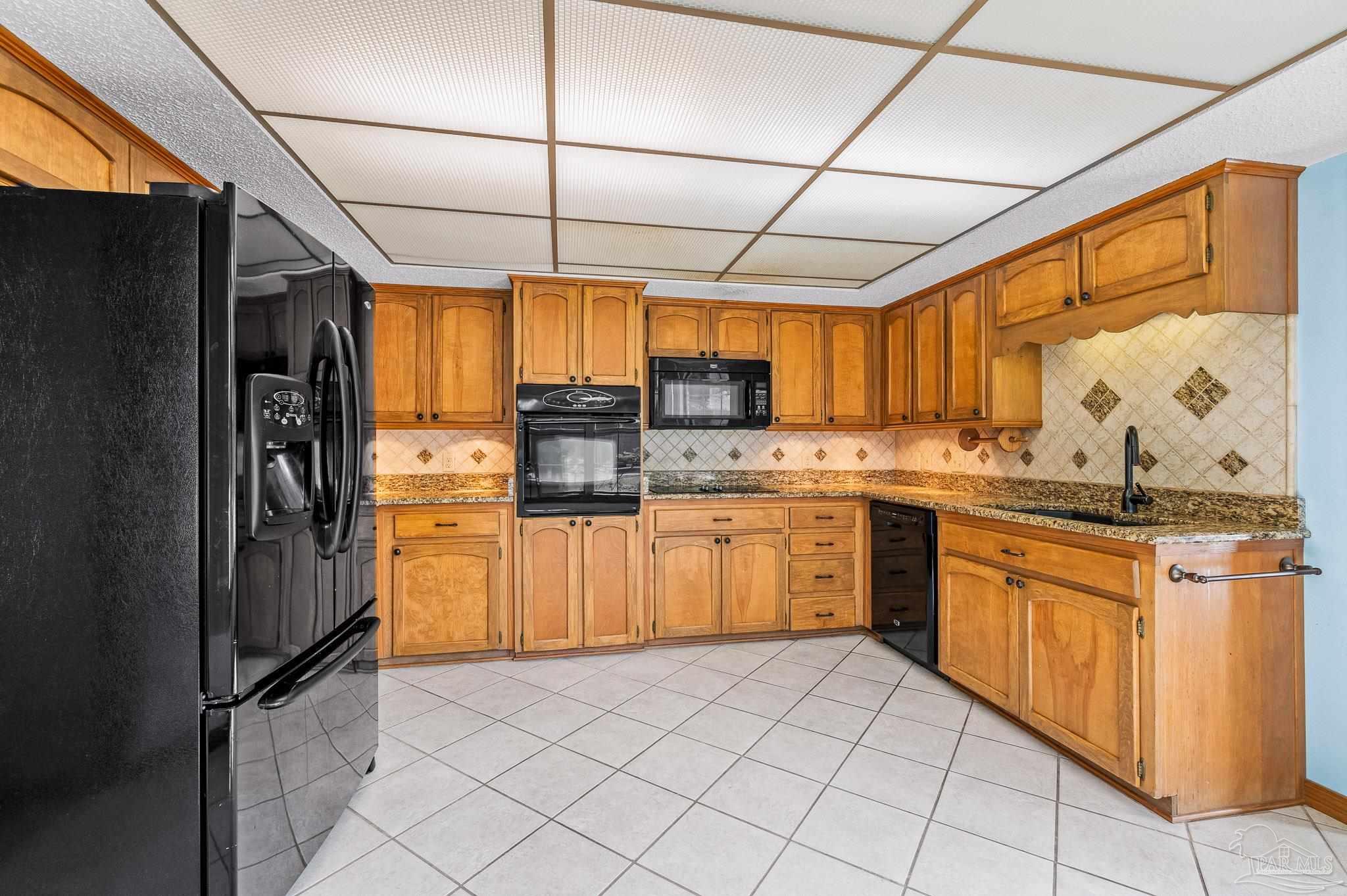 5475 Flax Road Pensacola, FL 32504 - Photo 11 of 39 Gallery Image 11