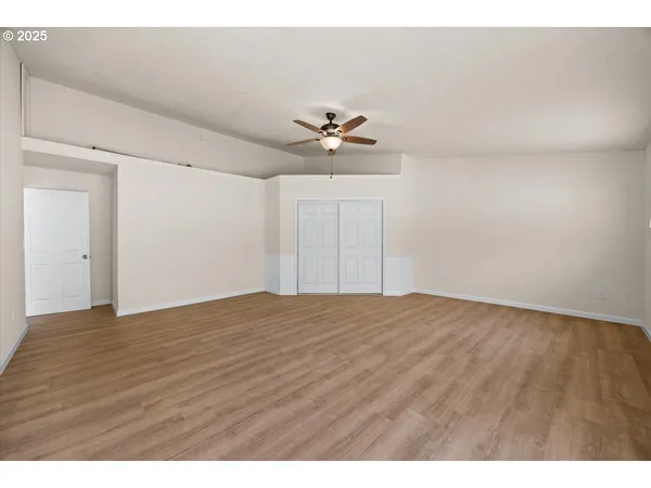 $492,500 | 181 Oak Hollow Road, Riddle, OR 97469