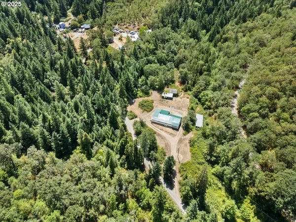 $492,500 | 181 Oak Hollow Road, Riddle, OR 97469