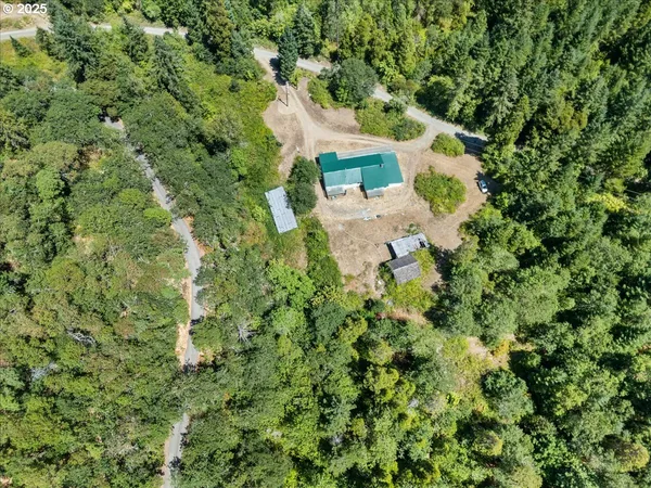 $492,500 | 181 Oak Hollow Road, Riddle, OR 97469