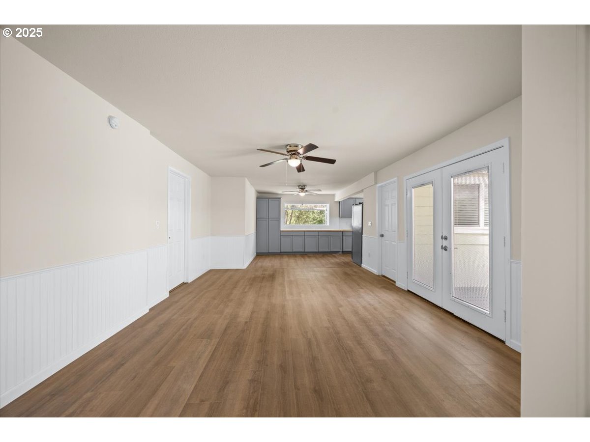 181 Oak Hollow Road Riddle, OR 97469 - Photo 4 of 24