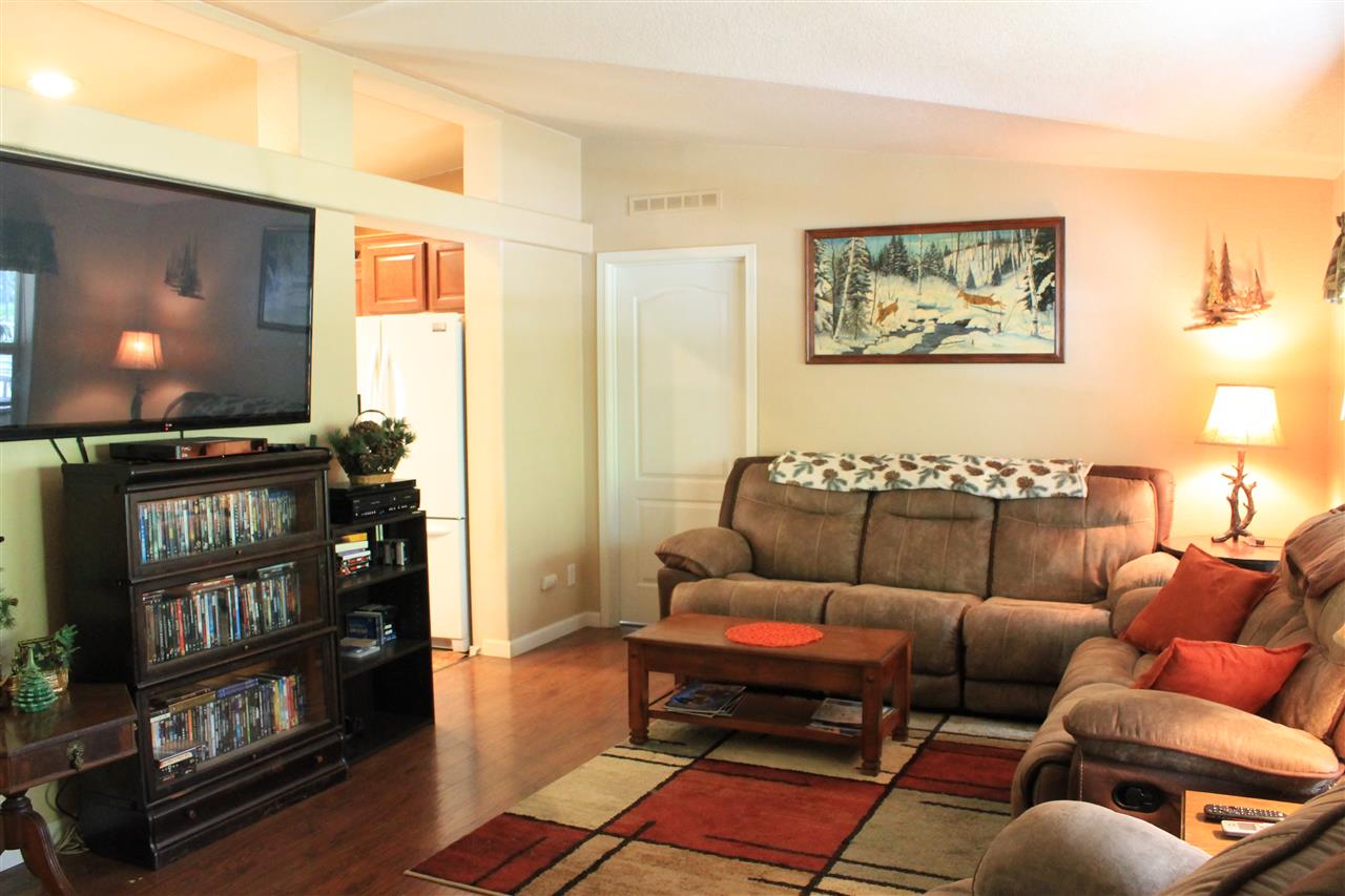 929 East Slaton Road Deer Park, WA 99006 - Photo 3 of 19 Gallery Image 3