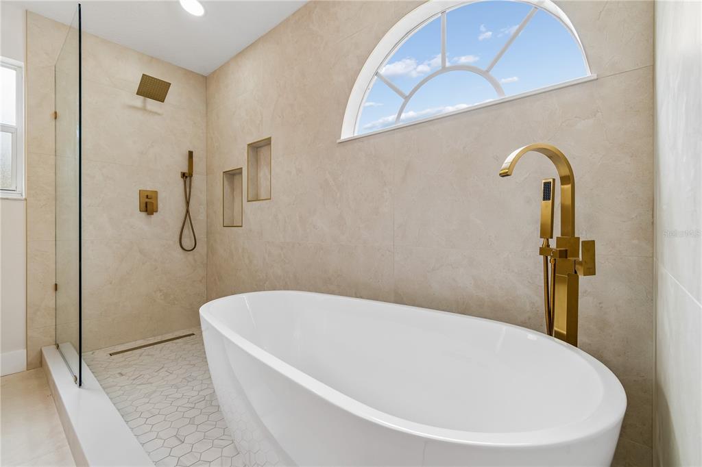 16936 Falconridge Road Lithia, FL 33547 - Photo 56 of 87