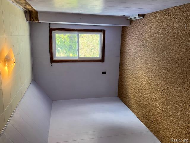 660 State Street Harbor Beach, MI 48441 - Photo 19 of 23