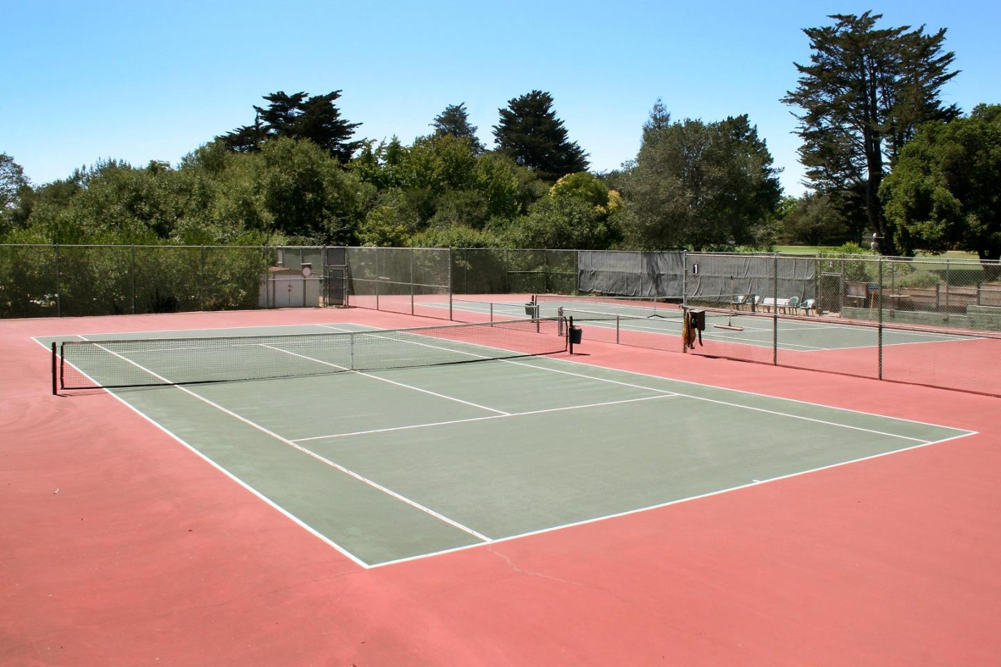 11 Oak Road Santa Cruz, CA 95060 - Photo 54 of 57 a view of tennis court with chairs