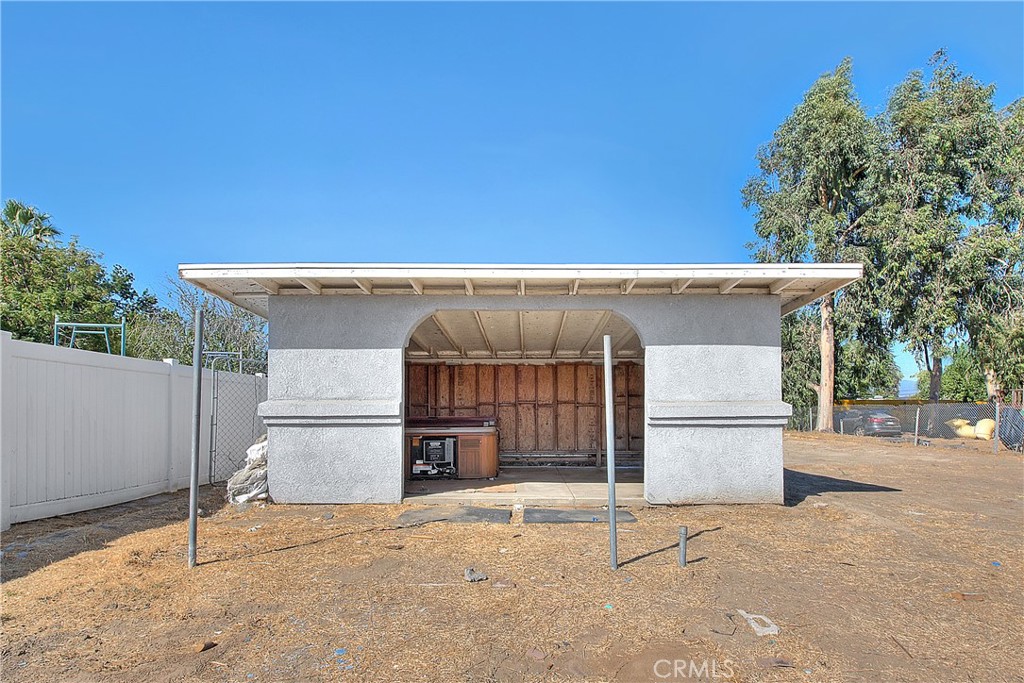 941 West F Street Colton, CA 92324 - Photo 33 of 36