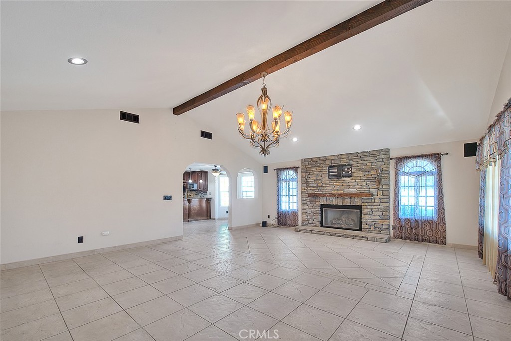 941 West F Street Colton, CA 92324 - Photo 8 of 36