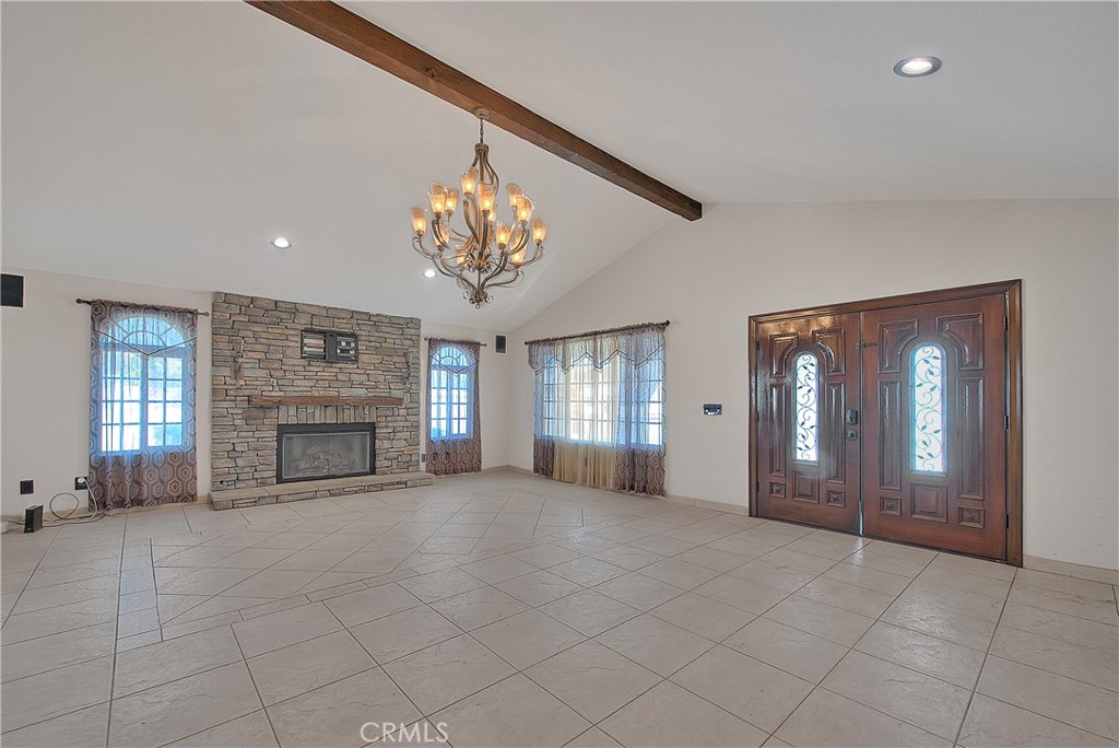 941 West F Street Colton, CA 92324 - Photo 9 of 36