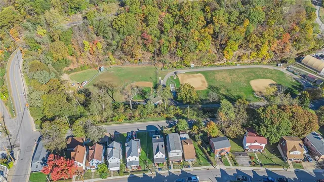 $379,000 | 601 Center Avenue, Pittsburgh, PA 15202