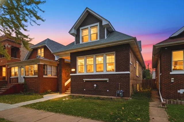 front view of house with a yard