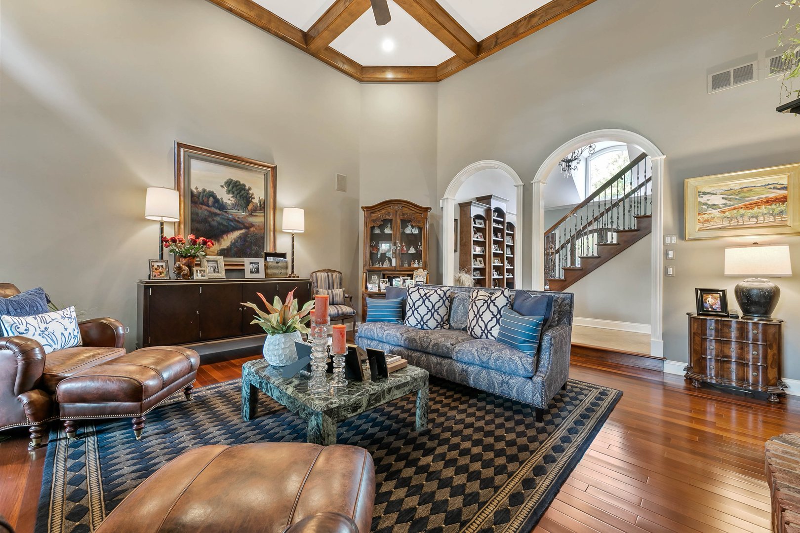 992 Sylvan Circle Naperville, IL 60540 - Photo 15 of 36 a living room with furniture and wooden floor
