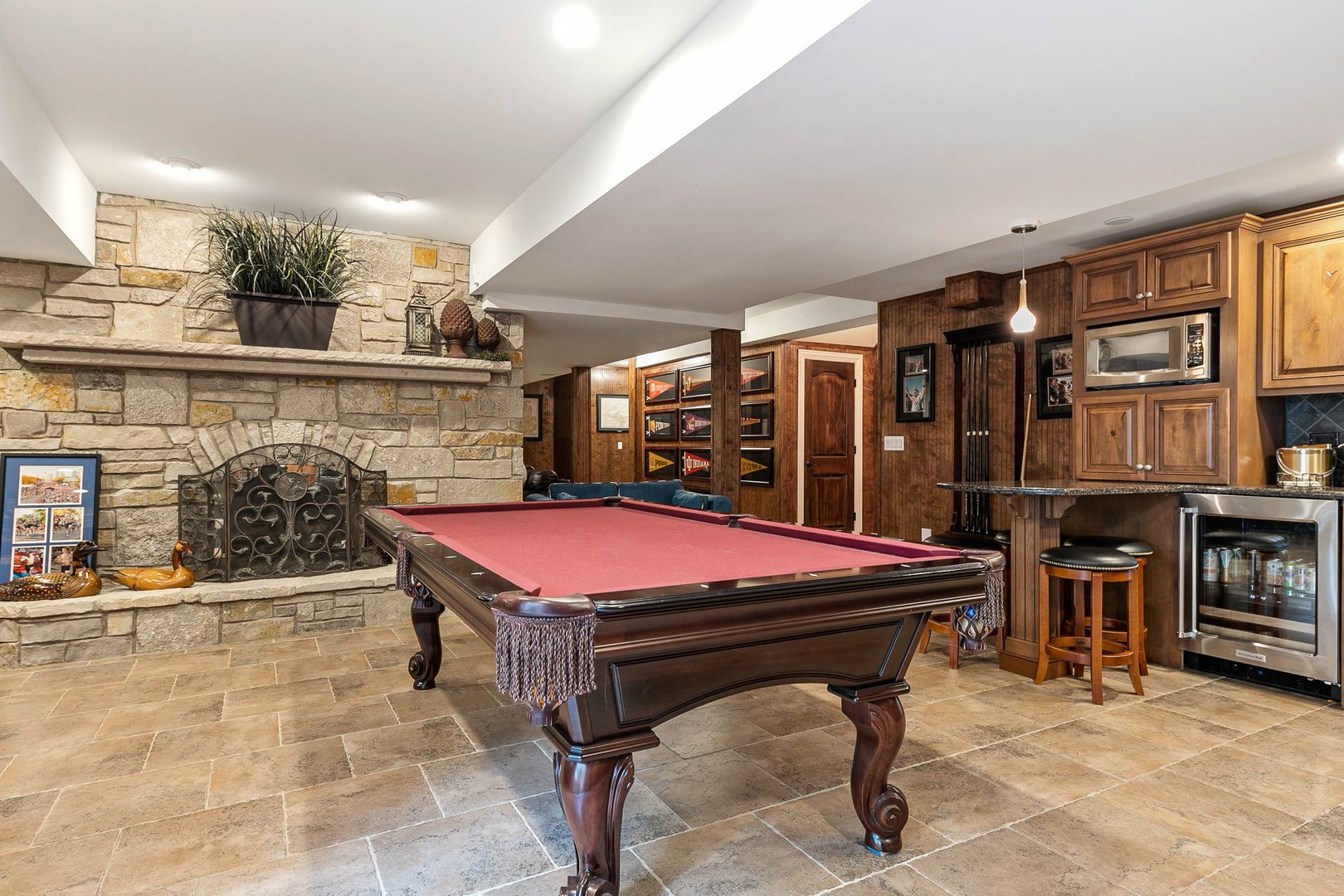 992 Sylvan Circle Naperville, IL 60540 - Photo 25 of 36 a room with pool table and windows