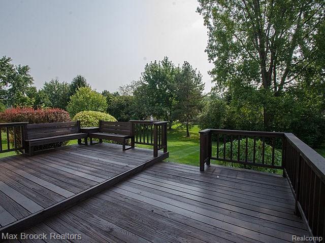 250 Parsons Lane Rochester, MI 48307 - Photo 8 of 31 6215095279_16.jpg