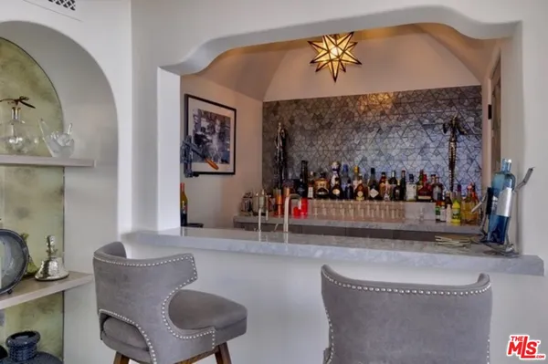 $225,000 | 8159 Hollywood Boulevard, Los Angeles, CA 90069