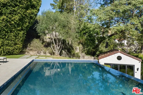 $225,000 | 8159 Hollywood Boulevard, Los Angeles, CA 90069