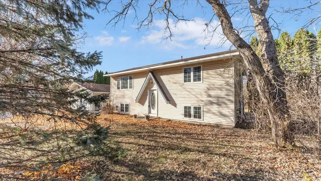 $315,000 | 12875 8th Avenue North, Zimmerman, MN 55398