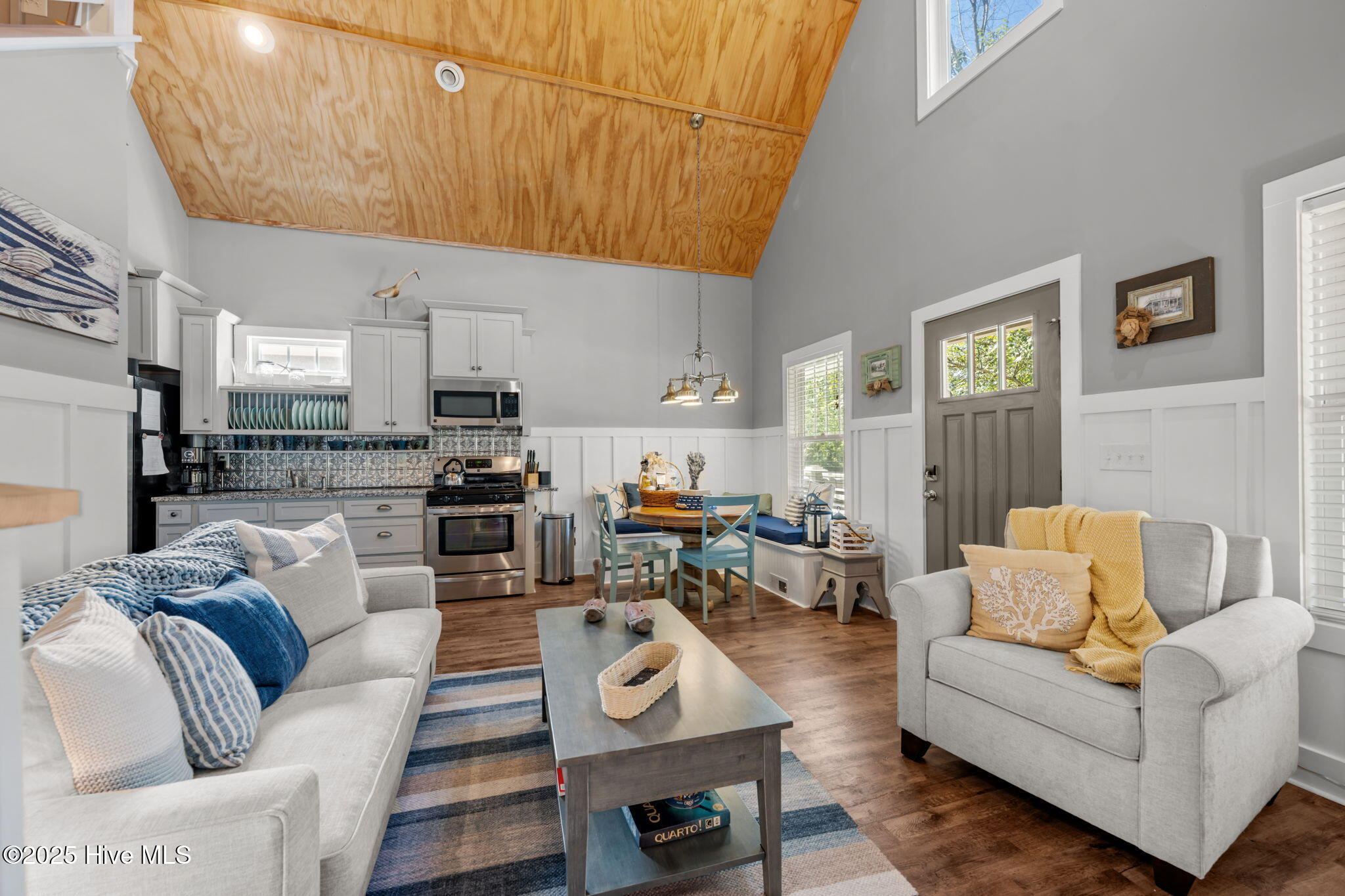 999 A Mill Creek Road Minnesott Beach, NC 28510 - Photo 5 of 54 30-web-or-mls-DSC_3824