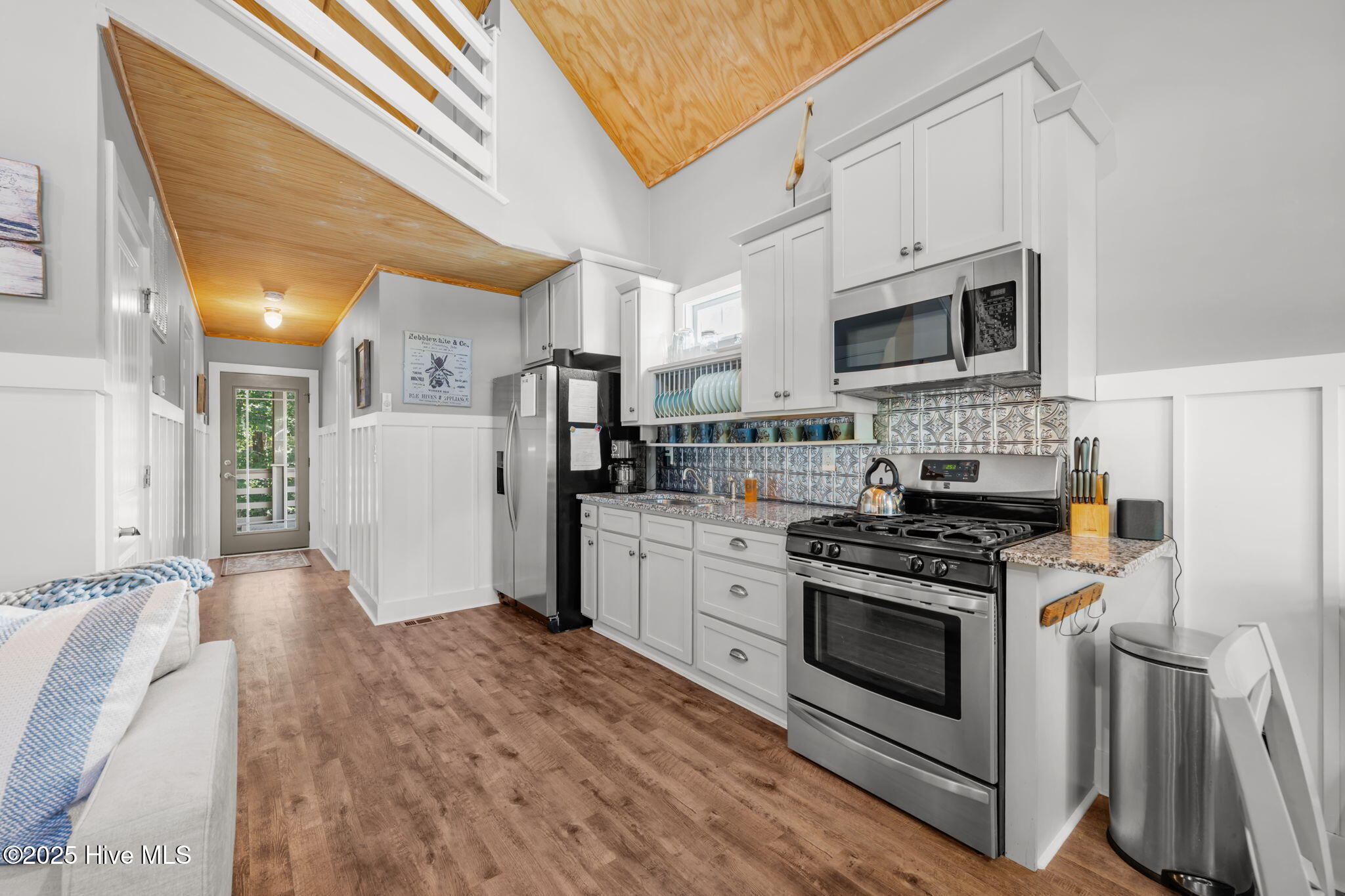 999 A Mill Creek Road Minnesott Beach, NC 28510 - Photo 8 of 55 20-web-or-mls-DSC_3794