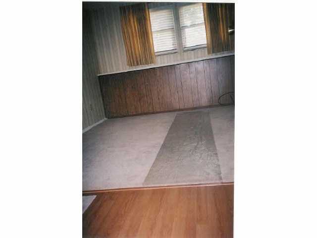 1883 Ferntree Road Columbus, OH 43219 - Photo 6 of 10