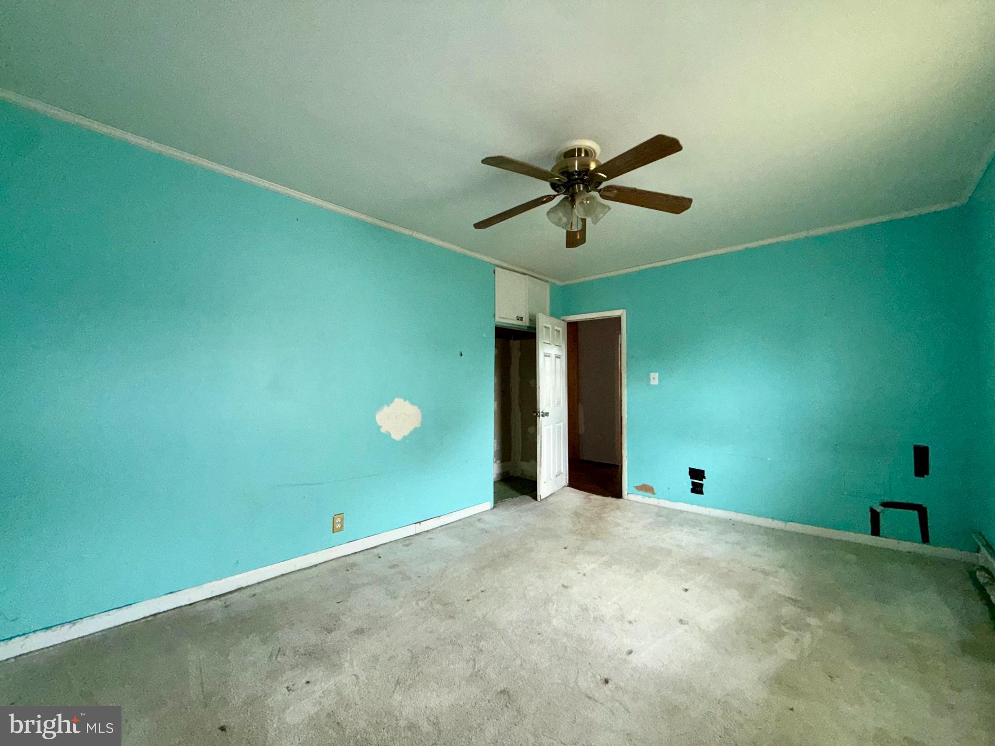 344 Savannah Road Baltimore, MD 21221 - Photo 15 of 22