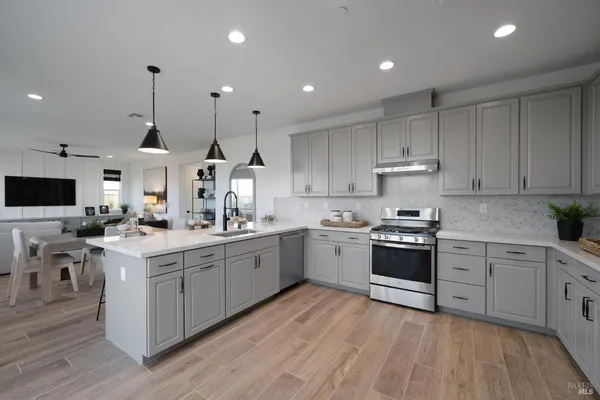 $689,900 | 516 Eagle Circle, Oakley, CA 94561