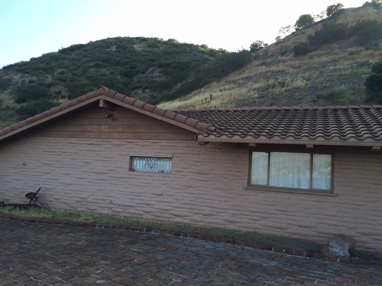 5083 Sleeping Indian Road Fallbrook, CA 92028 - Photo 1 of 23