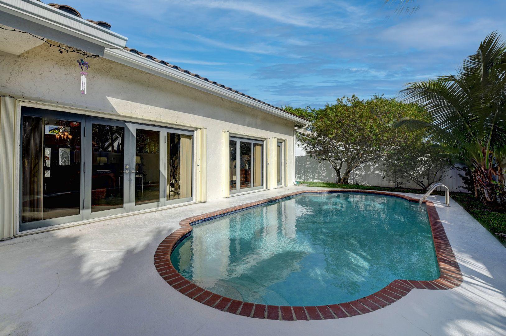 314 Sequoia Lane Boca Raton, FL 33487 - Photo 21 of 38 Backyard