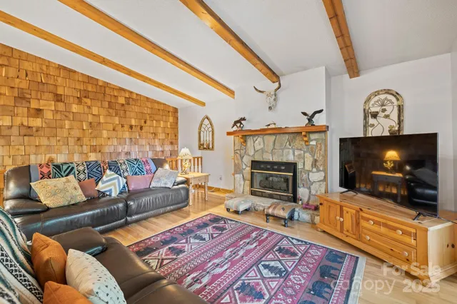 $360,000 | 45 Pinecrest Drive, Franklin, NC 28734