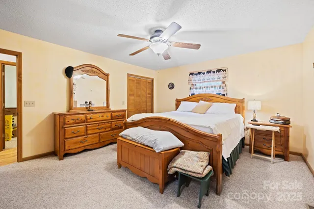 $360,000 | 45 Pinecrest Drive, Franklin, NC 28734