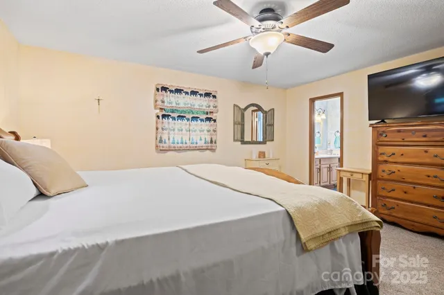 $360,000 | 45 Pinecrest Drive, Franklin, NC 28734