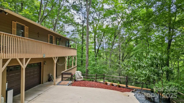 $360,000 | 45 Pinecrest Drive, Franklin, NC 28734