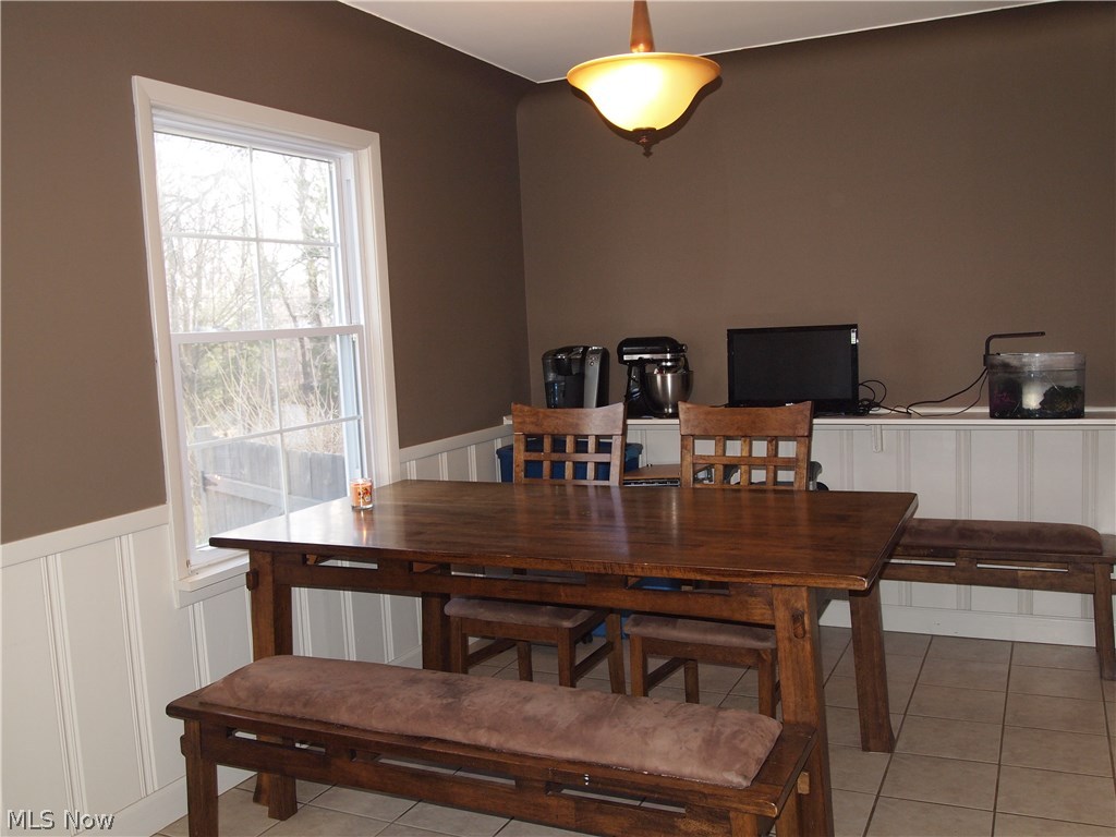 4936 Corliss Road Cleveland, OH 44124 - Photo 7 of 22 Gallery Image 7