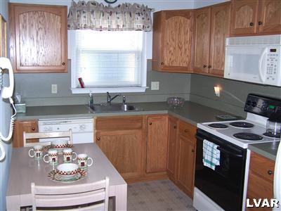 1310 Upstream Farm Road Easton, PA 18040 - Photo 2 of 10 Gallery Image 2
