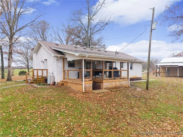 $400,000 | 470 West Whiskey Run Road Northeast, New Salisbury, IN 47161