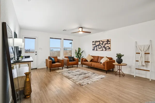 $267,000 | 9051 Navarro Vista, Seguin, TX 78155